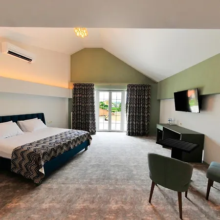 Hotel Kazak Club