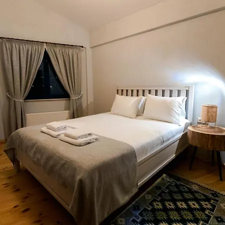 Kazak Club Hotel Gratiesti