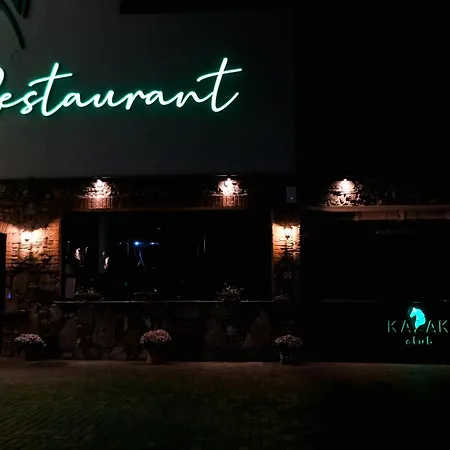Kazak Club Hotel Gratiesti