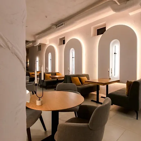 Kazak Club Hotel
